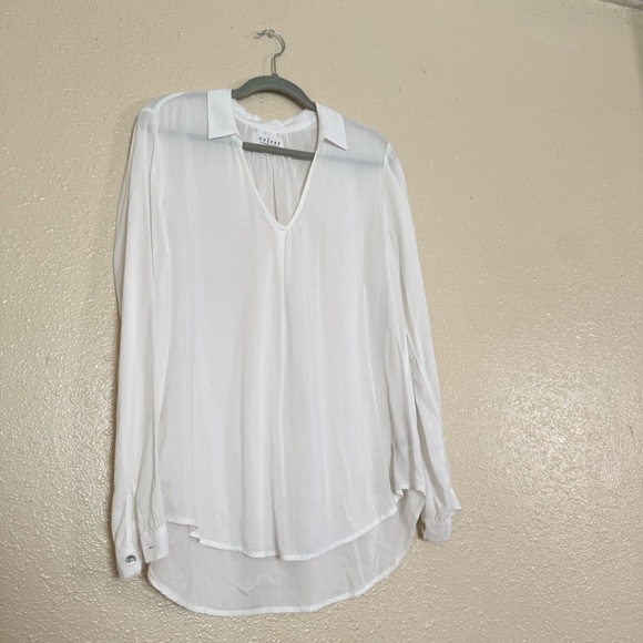 Velvet by Graham & Spencer Carrie Rayon Challis Blouse Top - Picture 5 of 5